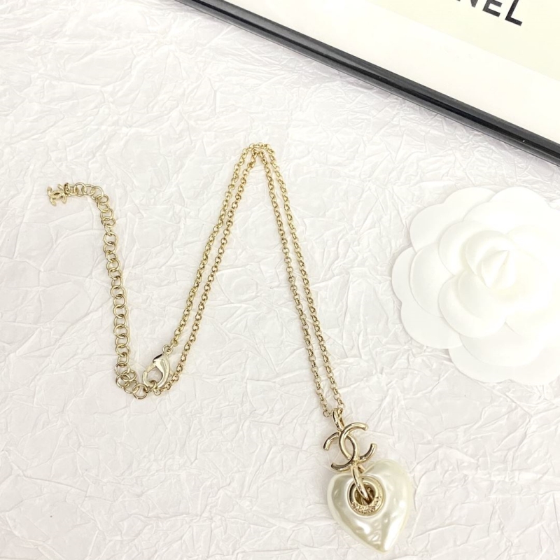 Ch**el necklaces